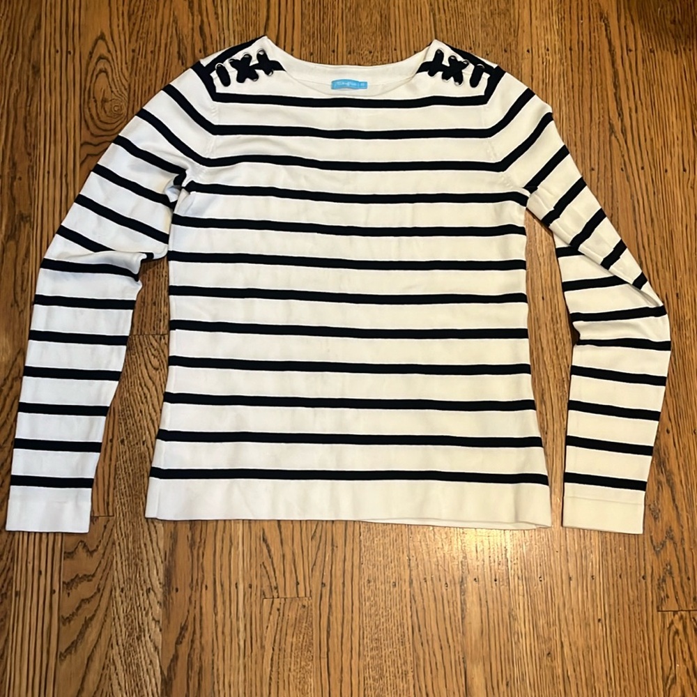J. McLaughlin Top